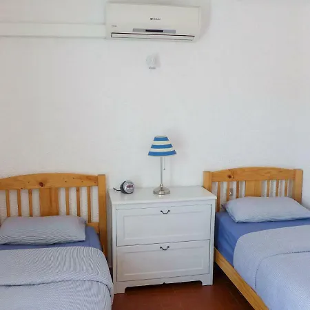 Holiday home Holiday Les Lamparos *