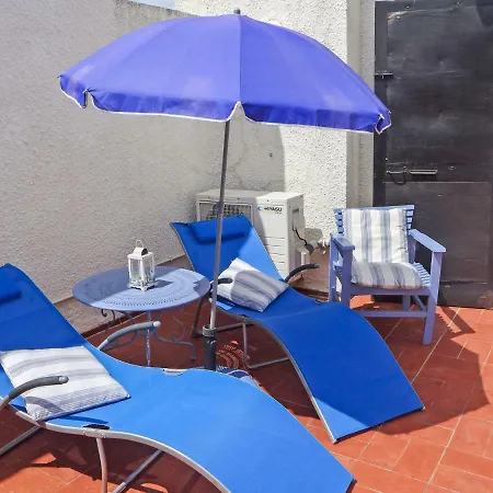 Holiday home Holiday Les Lamparos *